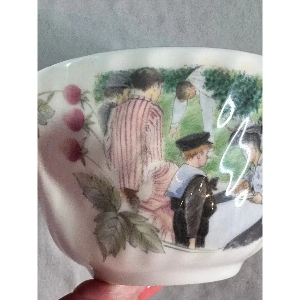 Minton Wimbledon The Tennis Party 1988 Bone China Tea Cup Royal Doulton England